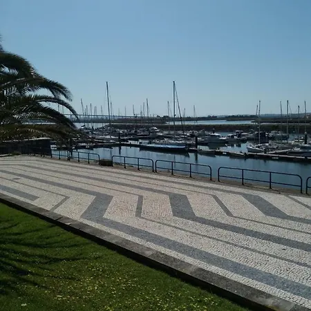 Casa Picadeiro פיגואיירה דה פוז